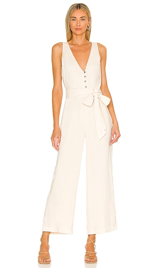 MAJORELLE Melodie Jumpsuit in Ivory Combinaison Majorlle Melodie en ivoire Majorelle Melodie连身裤穿着象牙色