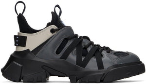 MCQ Grey Orbyt Descender Sneakers - MCQ Grey Orbyt Descenders Sneakers - MCQ 회색 Orbyt Descender Sneakers.