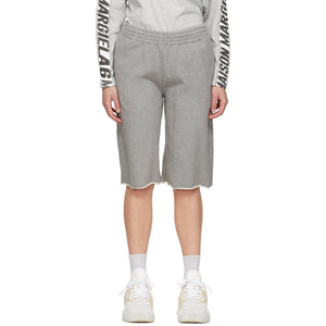 MM6 Maison Margiela SSENSE Exclusive Grey Sweat Shorts - MM6 MAISON MARGIELA SSENSE Swew Sweat Sweat Exclusive Sweat - MM6 Maison Margiela Ssense 독점적 인 회색 땀 반바지