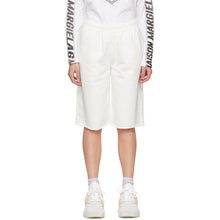 MM6 Maison Margiela SSENSE Exclusive Off-White Lounge Shorts - MM6 MAISON MARGIELA SSESense SSEPL EXCLUSIVE BLANCHE SHORTS - MM6 Maison Margiela Ssense 독점적 인 오프 화이트 라운지 반바지