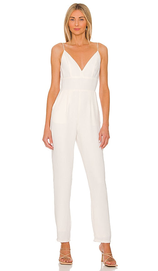 MORE TO COME Heidi Cami Jumpsuit in White Plus à venir heidi cami à sauter en blanc 还有更多的海蒂·卡米连身裤穿着白色