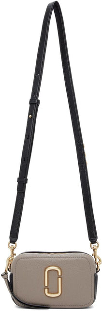 Marc Jacobs Grey 'The Softshot' 17 Bag - Marc Jacobs Grey 'The Softshot' 17 Sac - Marc Jacobs 회색 'Softshot'17 BAG.