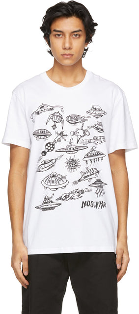 Moschino White Spaceship T-Shirt - T-shirt de vaisseau spatial blanc Moschino - Moschino 흰색 우주선 티셔츠