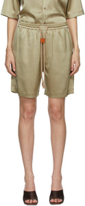 Nanushka Khaki Satin Doxxi Shorts - Nanushka Khaki Satin Doxxi Shorts - Nanushka Khaki 새틴 Doxxi 반바지