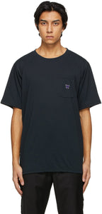 Needles Black Logo T-Shirt - T-shirt de logo noir aiguilles - 바늘 검은 로고 티셔츠