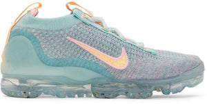 Nike Tricolor Air Vapormax 2021 FlyKnit Sneakers - Nike Tricolor Air Vapormax 2021 Flyknit Sneakers - Nike Tricolor Air Vapormax 2021 Flyknit Sneakers.