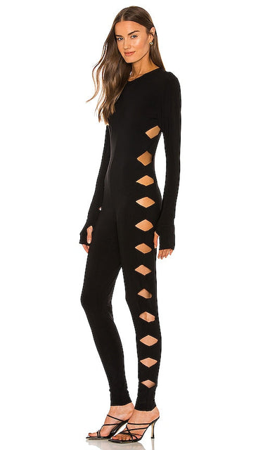 Norma Kamali Long Sleeve Crew Neck Alligator Catsuit in Black Norma Kamali à manches longues à manches à manches longues Alligator Catsuit en noir Norma Kamali长袖船员脖子鳄鱼服装穿着黑色