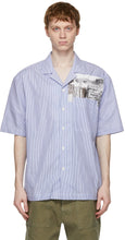 PRESIDENT's Blue Pinstripe Picture Print Rangi Short Sleeve Shirt - Pictrième pinstripe du Président Imprimer la chemise à manches courtes Rangi - 대통령의 푸른 핀 스트라이프 사진 인쇄 Rangi 짧은 소매 셔츠