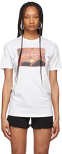 PRISCAVera White Sunset Graphic T-Shirt - T-shirt graphique Sunset blanc Priscavera - priscavera 화이트 일몰 그래픽 티셔츠입니다