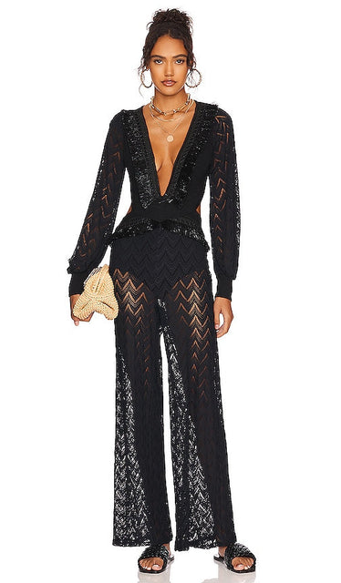PatBO x Alessandra Ambrosio Fringe Trim Cutout Jumpsuit in Black Patbo x Alessandra Ambrosio Fringe Trim Cutout Jumpsuit en noir PATBO X Alessandra Ambrosio边缘饰边切口连身裤穿着黑色