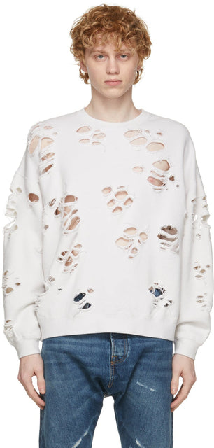 R13 White Super Distressed Oversized Sweatshirt - Sweat-shirt surdimensionné super mal en détresse R13 - R13 화이트 슈퍼 고민 된 대형 스웨트 셔츠