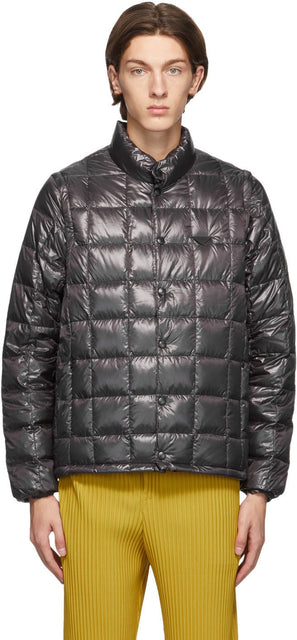 TAION Black Down Heated High Neck EXTRA Jacket - Veste supplémentaire à col haut col chauffé de Taion noir - Taion Black Down High Neck Extra Jacket