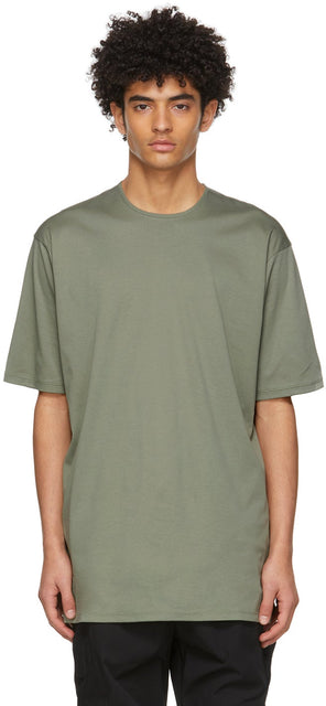 The Viridi-anne Khaki Smooth Half-Sleeve T-Shirt - T-shirt demi-manche lisse de Viridi-Anne Kaki - Viridi-Anne Khaki Smooth Half-Sleeve T 셔츠