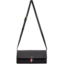 Thom Browne Black Pebble Flap Clutch Bag - Sac d'embrayage à rabat de galets noirs Thom Browne - Thom Browne 검은 조약돌 플랩 클러치 백