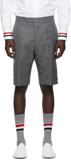 Thom Browne Online Exclusive Grey Super 120s Wool Twill Classic Shorts - THOM BROWNE EXCLUSIF EXCLUSIF GREY SUPER TWILL TWILL TWILL TWILL DE LAINE SUPÉRIEUR - Thom Browne 온라인 독점 회색 수퍼 120S 양모 능직 클래식 반바지