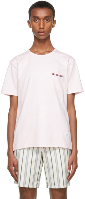 Thom Browne Pink Jersey Striped Chest Pocket T-Shirt - T-shirt de poche poitrine à rayures rose-jersey rose Thom Browne - Thom Browne 핑크 저지 스트라이프 가슴 주머니 티셔츠