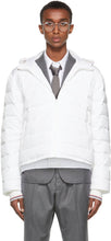 Thom Browne White Down Ski RWB Center Back Stripe Jacket - Thom Browne White Down Down Ski RWB Center Stripe Jacket - Thom Browne 화이트 다운 스키 RWB 센터 백 스트라이프 재킷