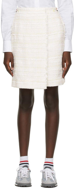 Thom Browne White Tweed Bermuda Wrap Skort - Thom Browne Blanc Tweed Bermuda Wrap Skort - Thom Browne White Tweed Bermuda 포장 Skort.