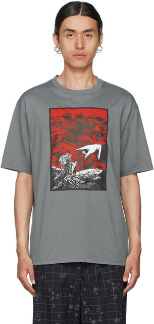 Undercover Grey Graphic T-Shirt - T-shirt graphique gris sous couverture - 위장 회색 그래픽 티셔츠
