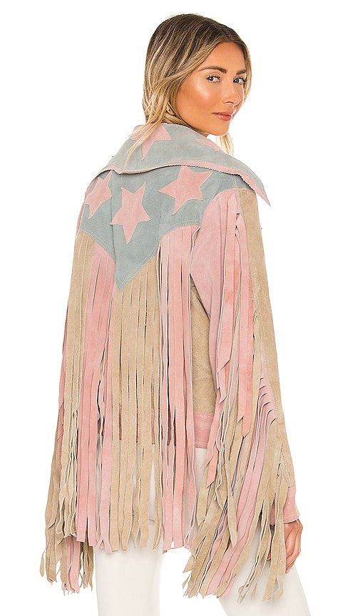 Understated Leather American Woman Jacket in Tan,Pink Veste de femme américaine en cuir discret en bronzage, rose 棕褐色的低调的皮革美国女夹克，粉红色