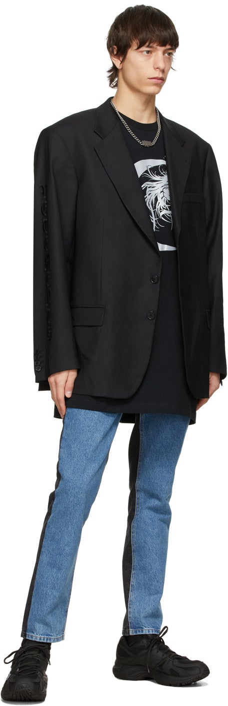 VETEMENTS Black Star Girl T-Shirt