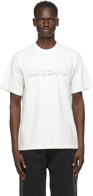 VETEMENTS White 'The Logo' T-Shirt - T-shirt vetements blanc 'Le logo' - vetements 화이트 '로고'티셔츠
