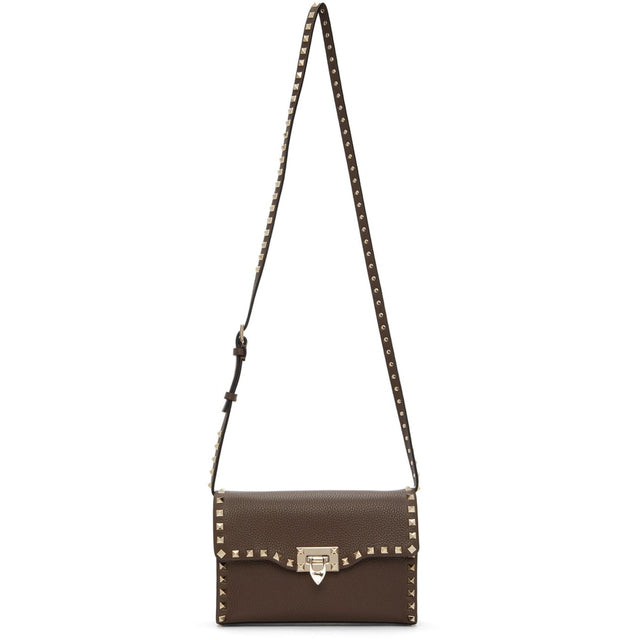 Valentino Brown Valentino Garavani Small Rockstud Crossbody Bag - Valentino Brown Valentino Garavani petit sac de chant de rockstud - 발렌티노 브라운 발렌티노 가라 바니 작은 록 스튜디오 크로스 바디 가방