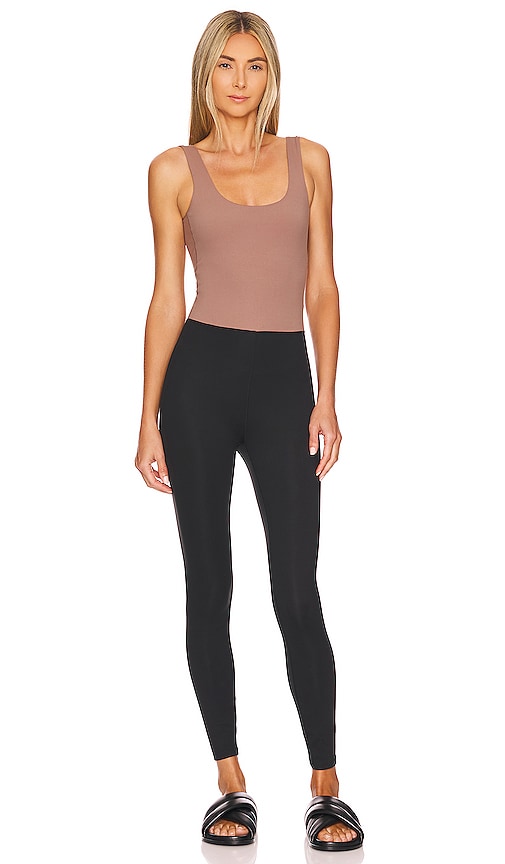 Varley Let's Move Norwood Jumpsuit in Black Varley faisons passer la combinaison Norwood en noir Varley让我们将诺伍德连身裤穿上黑色