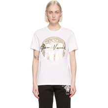 Versace SSENSE Exclusive White GV Signature Medusa T-Shirt - T-shirt T-shirt Medusa Signature Blanc EXCLUSIF SSEENS SSENSE - 베르사스 Ssense 독점적 인 화이트 GV 시그니처 메두사 티셔츠