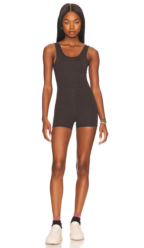 WellBeing + BeingWell LoungeWell Juniper Heather Romper in Chocolate Bien-être + Bewell Loungewell Juniper Heather Romper in Chocolate Wellbeing + Bewell Loungewell Juniper Heather Romper在巧克力中