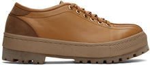 Youths in Balaclava Tan Bowling Shoes - Jeunes à Balaclava Tan Bowling Chaussures - Balaclava Tan Bowling Shoes의 청소년