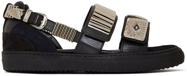 Toga Pulla Black Buckles Flat Sandals - Toga Pulla Boucles noires Sandales plates - Toga Pulla Black 버클 플랫 샌들