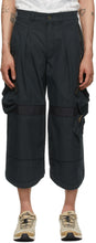 Hyein Seo Black Cropped Cargo Pants - Hyein SEO Pantalon de cargaison cultivé noir - Hyein Seo Black Cropped Cargo Pants.
