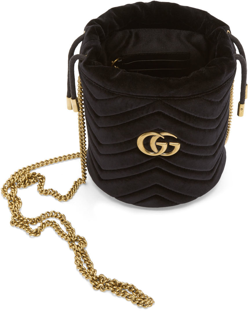 Gucci Black Mini Velvet GG Marmont Bucket Bag - Gucci Noir Mini Velvet GG Marmont Sucket Sac - 구찌 블랙 미니 벨벳 GG Marmont 양동이 가방
