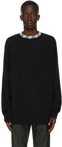 Acne Studios Black Motif Mock Neck Sweatshirt - Sweat-shirt à encolure simulée de motif noir - 여드름 스튜디오 블랙 모티프 모의 목 셔츠