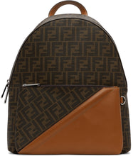 Fendi Brown Leather 'FF' Backpack - Sac à dos «FF» en cuir marron Fendi - 펜디 브라운 가죽 'FF'배낭