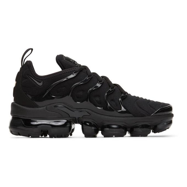 Nike Black Air Vapormax Plus Sneakers