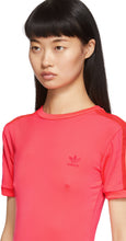 adidas Originals Pink Short Sleeve Bodysuit - Adidas Originals Body Rose Sleeve Body - Adidas Originals 핑크 짧은 소매 bodysuit.