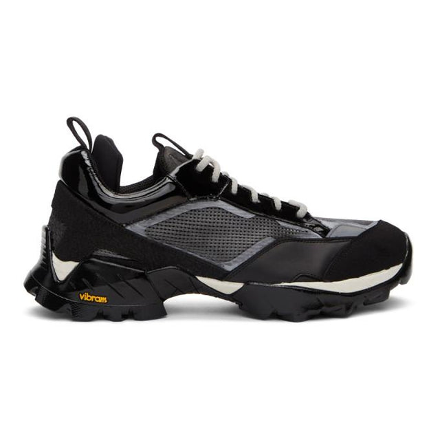 ROA Black Lhakpa Sneakers