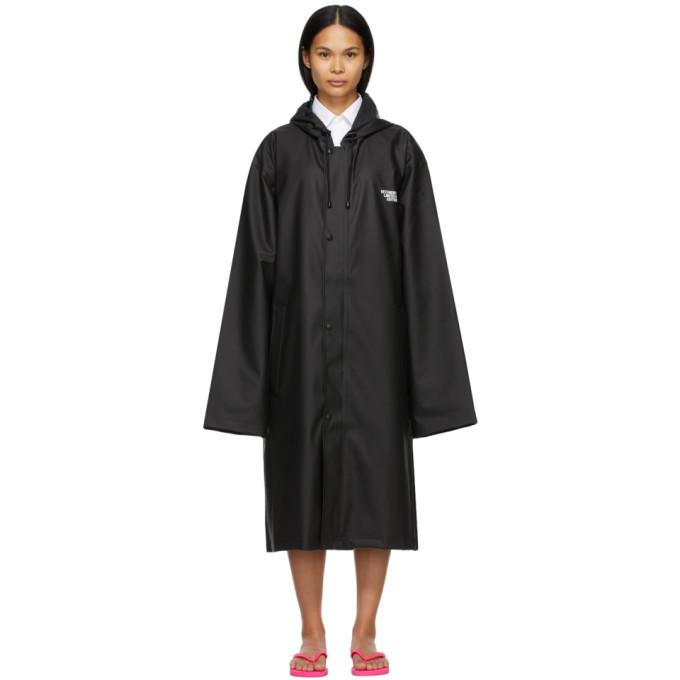 VETEMENTS Black Limited Edition Logo Print Raincoat