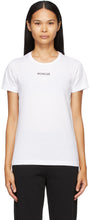 Moncler White Logo Type T-Shirt - T-shirt de type logo blanc Moncler - 몬 클러 화이트 로고 타입 T 셔츠